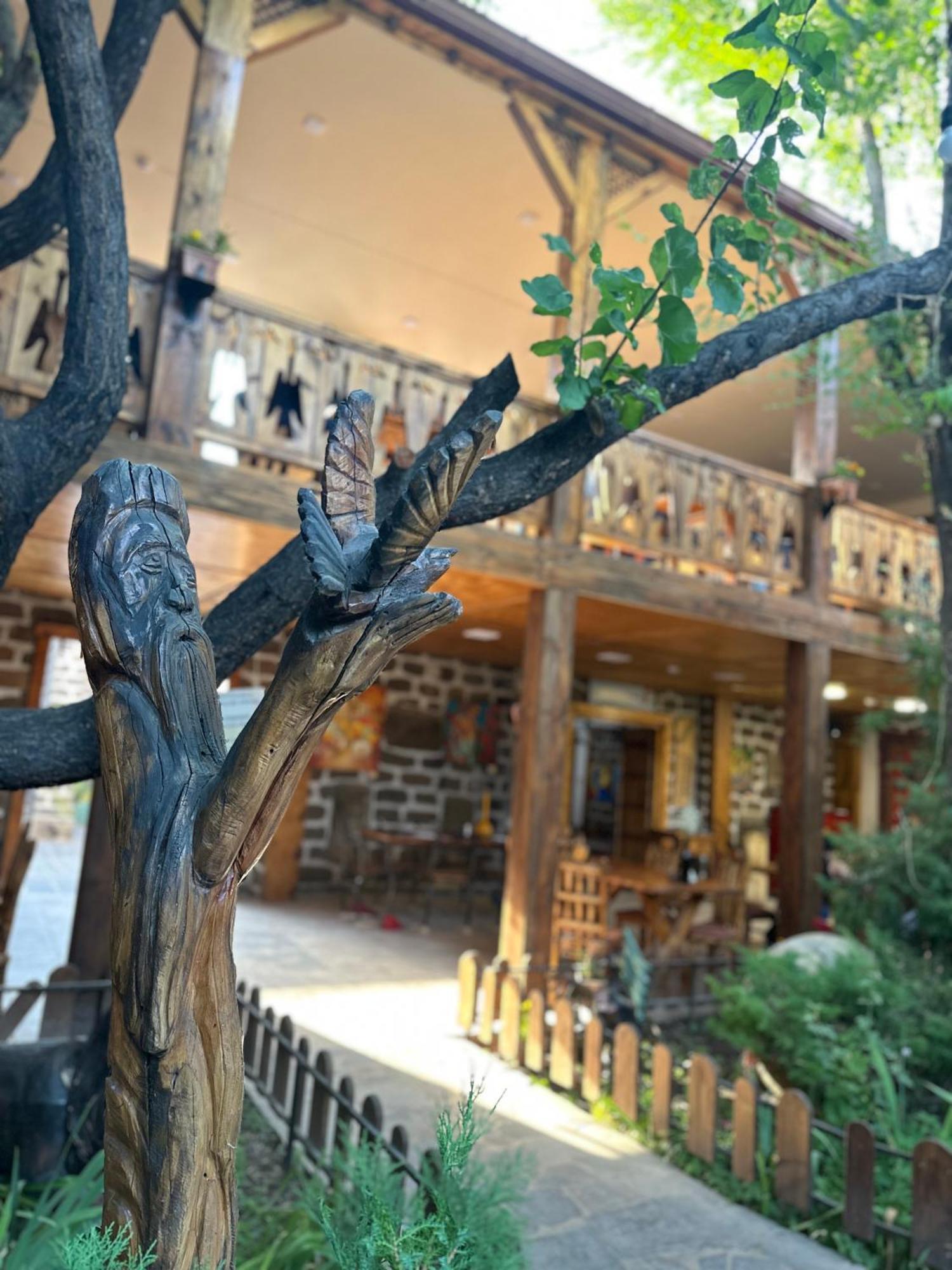 Vagharshapat Machanents Art Hotel מראה חיצוני תמונה